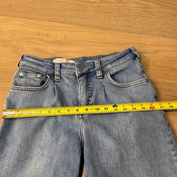 Pilcro and the Letterpress Women's Cropped Relaxed Blue Jeans 26P - Picture 8 of 10